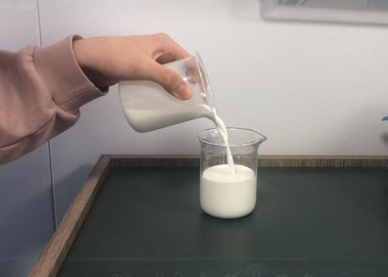 백색 에멀젼 긍정은 양이온 산재되는 로진 에멀젼 35% 페하 2-4를 고발합니다