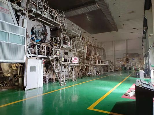 좋은 가격 무색 투명 액체 건조 강도 약 6개월 보관 안정성 점도 6000-10000cps 종이 제조 공정 건조 강도 첨가물 온라인으로